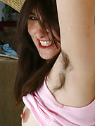 MILF with hairy pits and pussy has fun spreeading for the camera